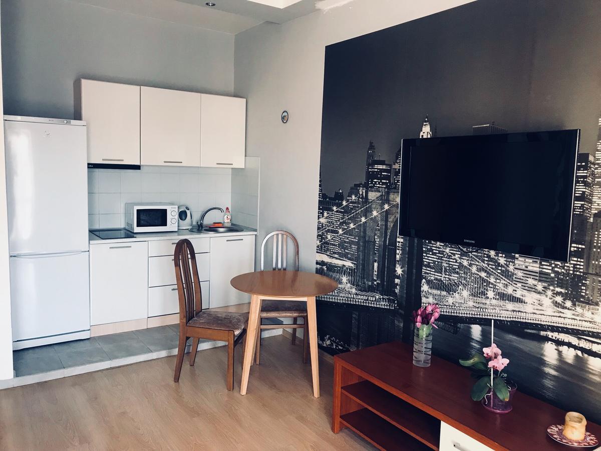 Apartments On Marshala Govorova Odessa Ngoại thất bức ảnh